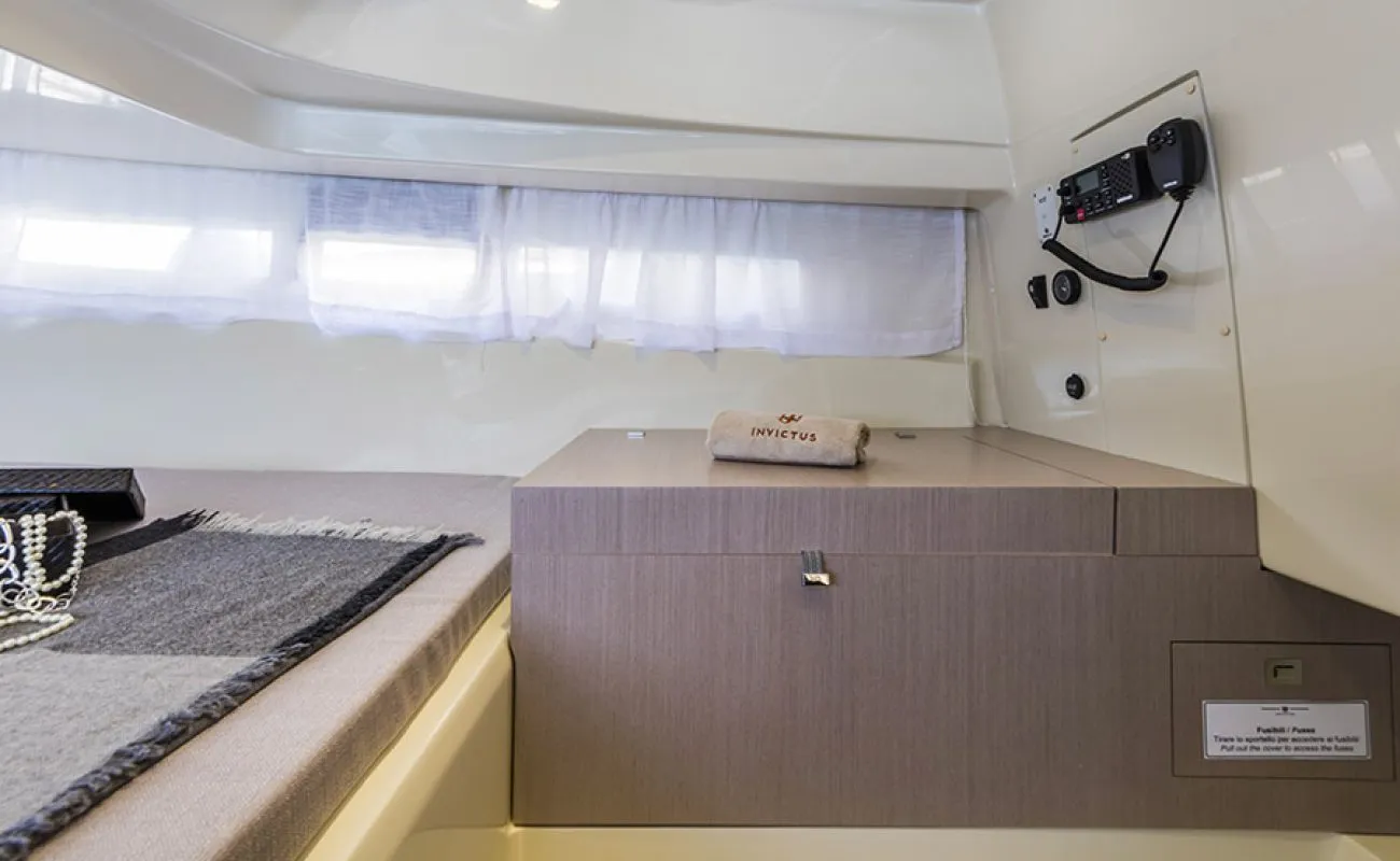 Invictus 250 CX