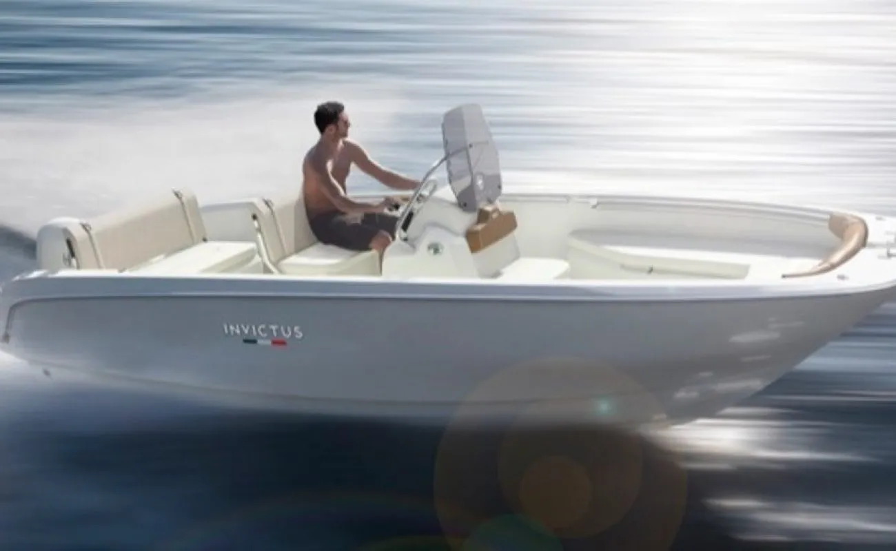 Invictus FX 190 Capoforte
