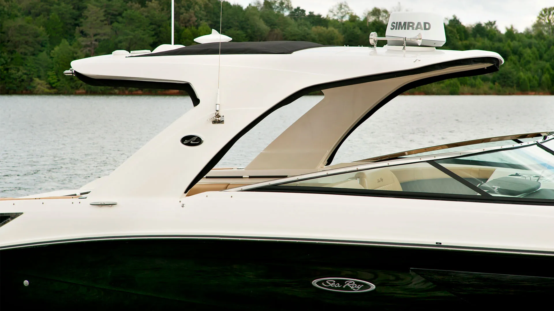 Sea Ray 350 SLX Casco