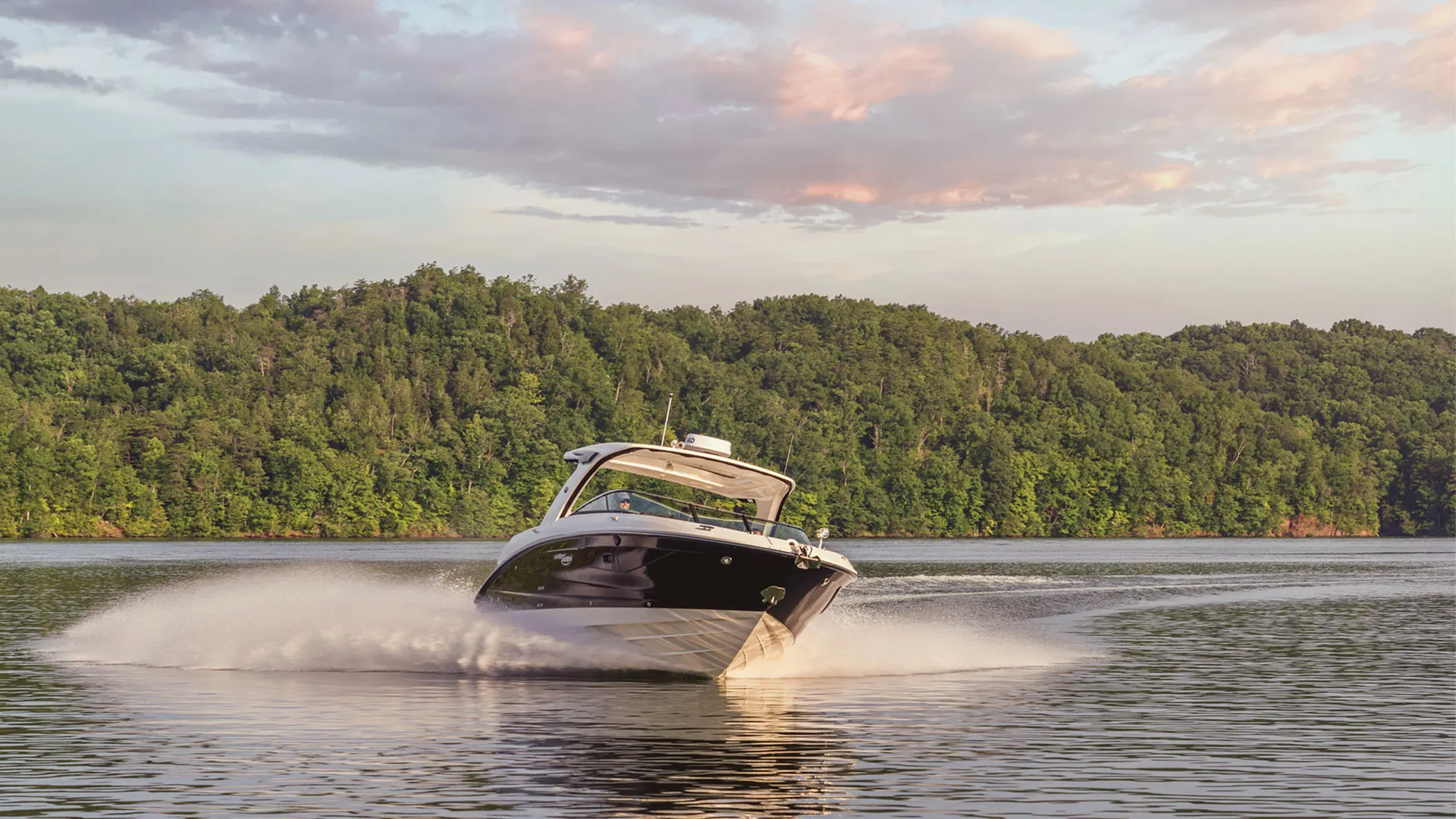 Sea Ray 350 SLX