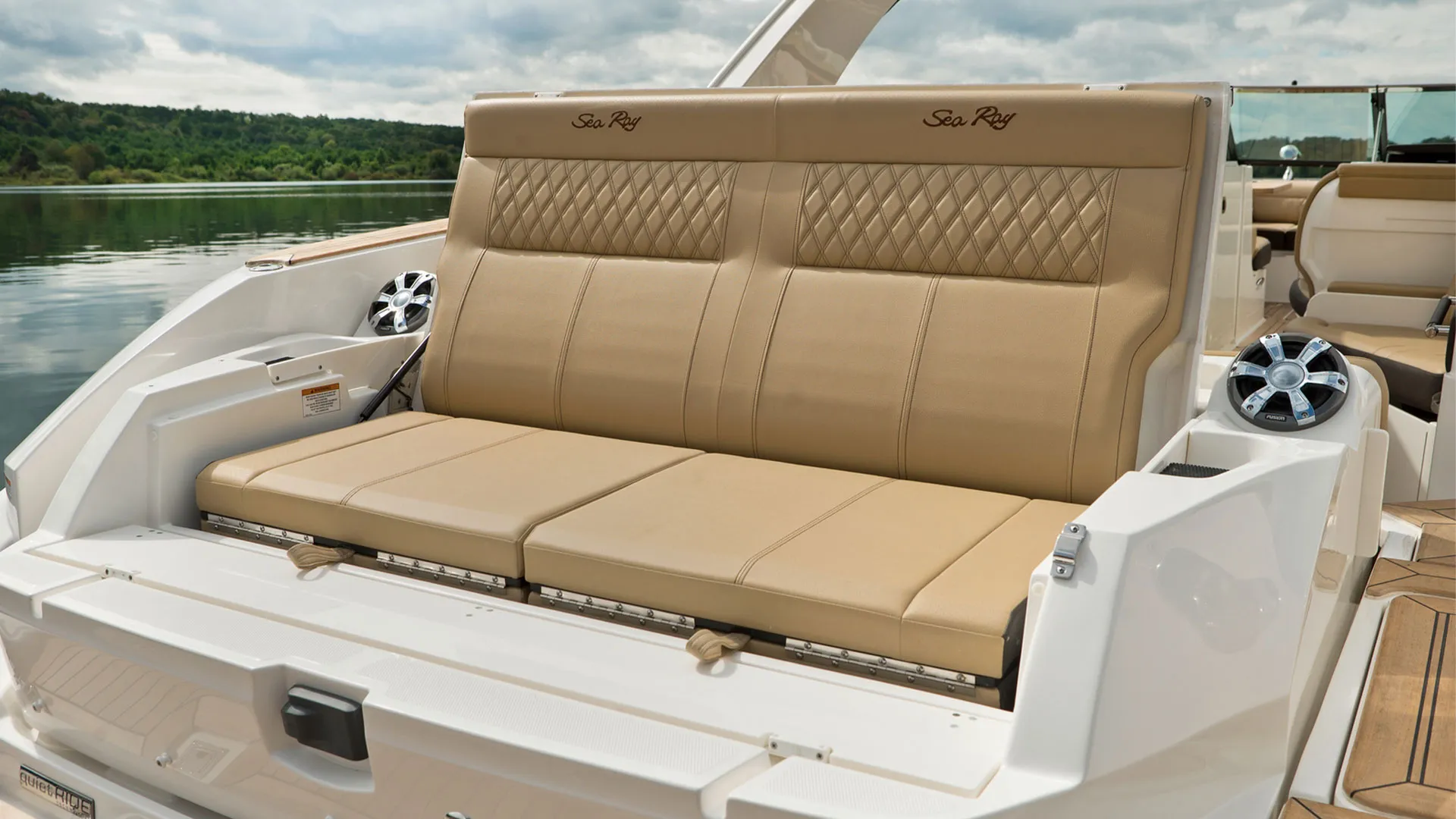 Sea Ray SXL 350